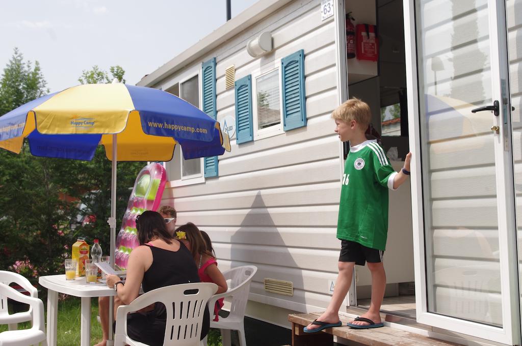 Happy Camp mobile homes in BalatonTourist Füred Camping & Bungalows