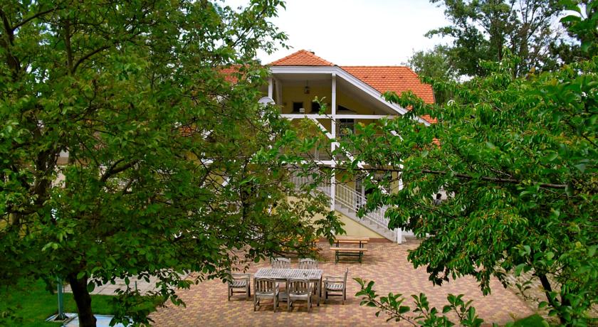 Silver Beach Resort
